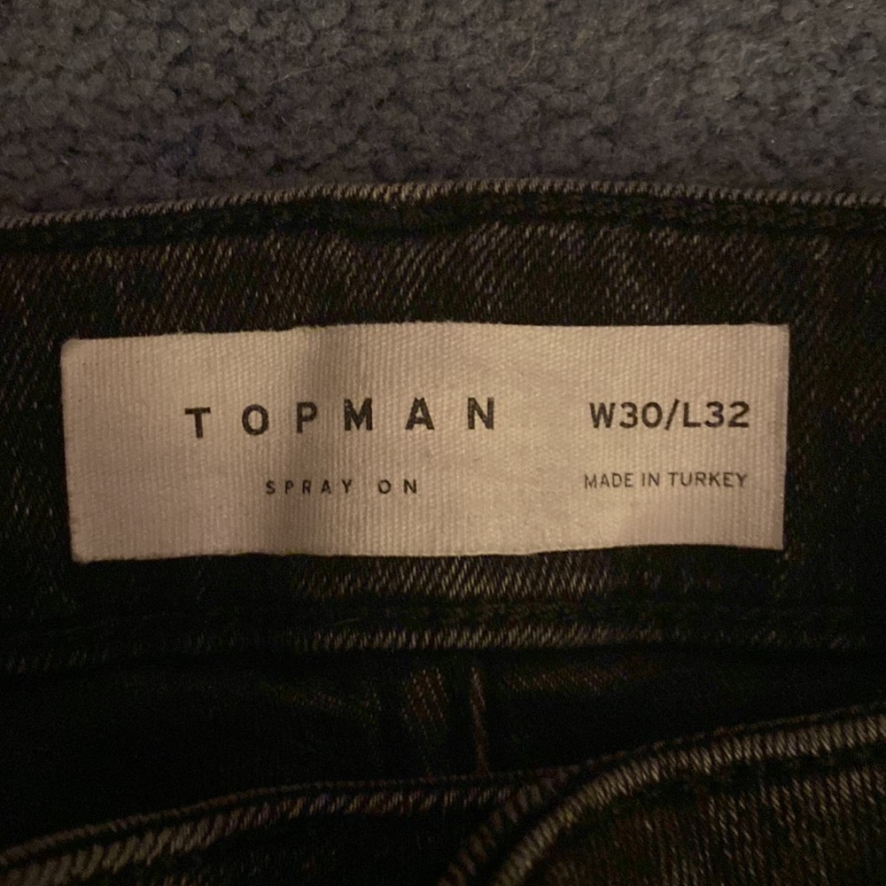 Topman Ripped Skinny Jeans - Picture 2 of 3
